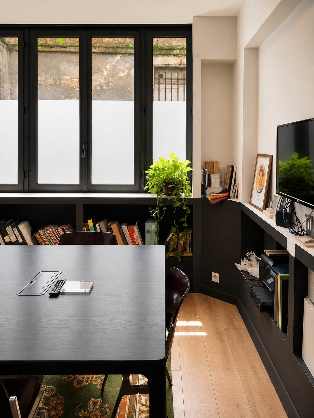 Terrasse coworking Bordeaux – Vue panoramique Porte Cailhau Place du Palais